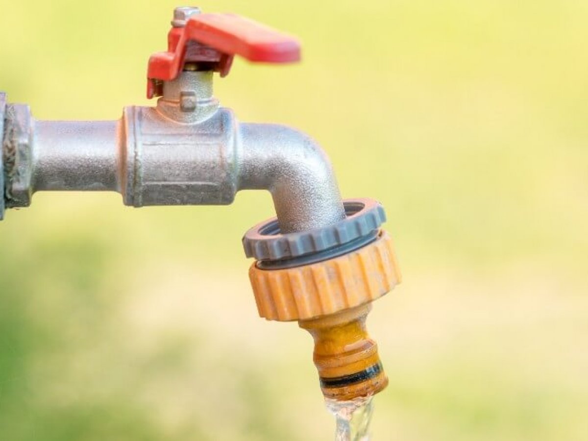 Problème Raccordement flexible de robinet à l'arrivée d'eau